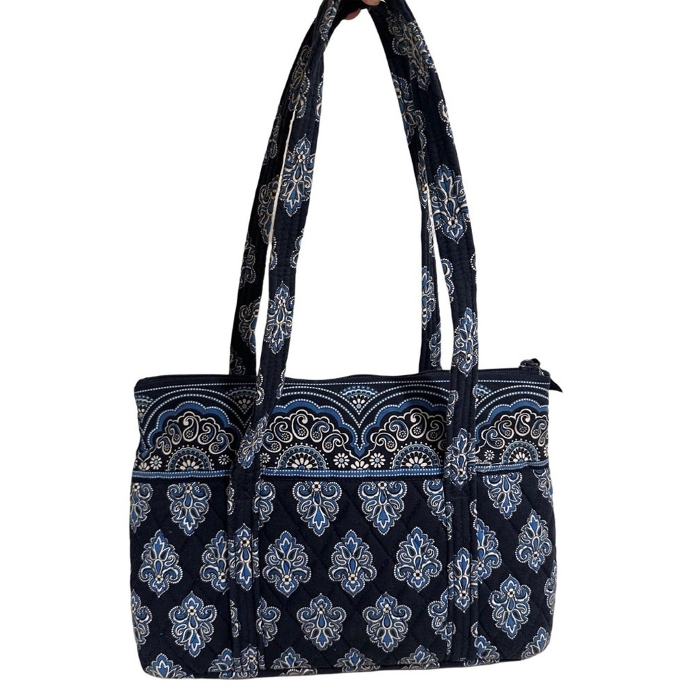 Vera Bradley Little Betsy Shoulder Bag & Bifold Wallet in Calypso NavyBlue 2009 - Picture 2 of 15